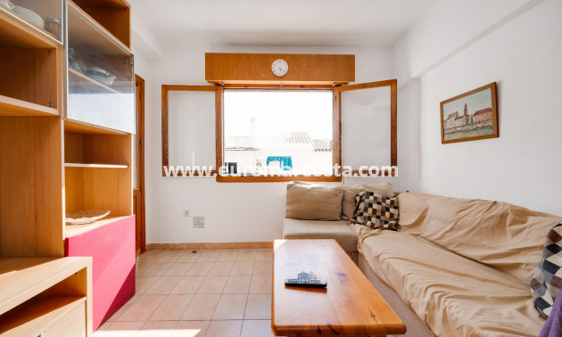 Objekte zum Wiederverkauf - Bungalow - Torrevieja - TORREVIEJA