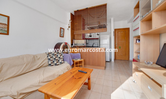 Objekte zum Wiederverkauf - Bungalow - Torrevieja - TORREVIEJA