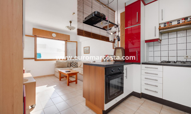 Objekte zum Wiederverkauf - Bungalow - Torrevieja - TORREVIEJA