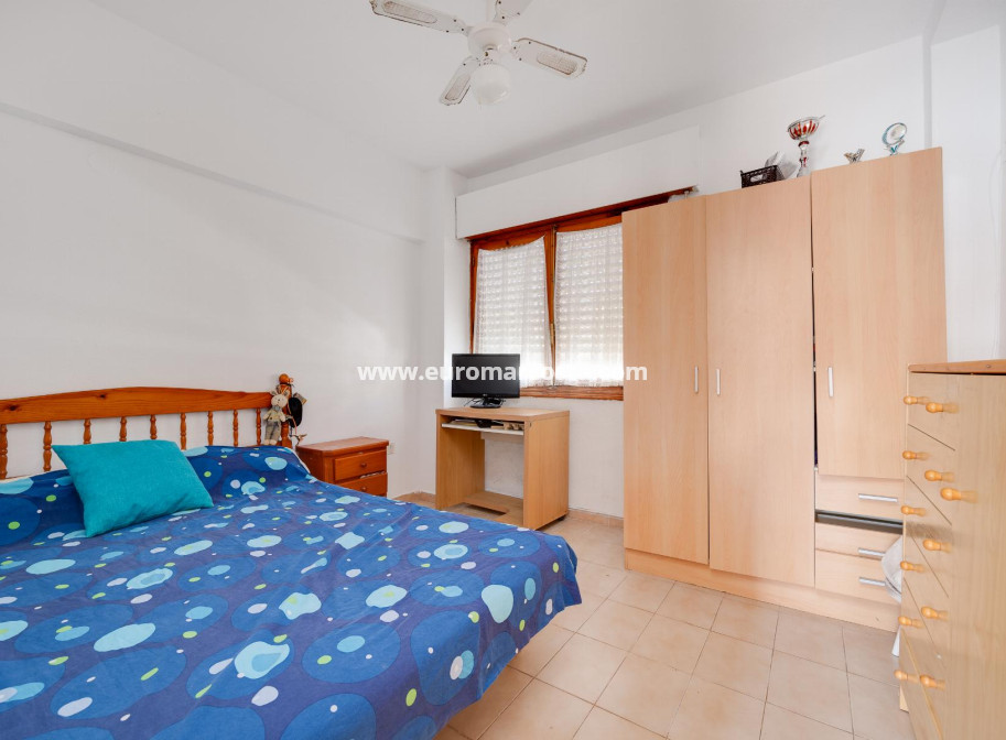 Objekte zum Wiederverkauf - Bungalow - Torrevieja - TORREVIEJA