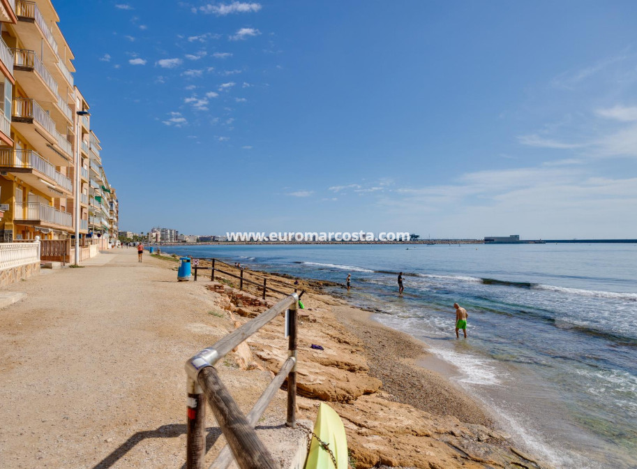 Objekte zum Wiederverkauf - Bungalow - Torrevieja - TORREVIEJA