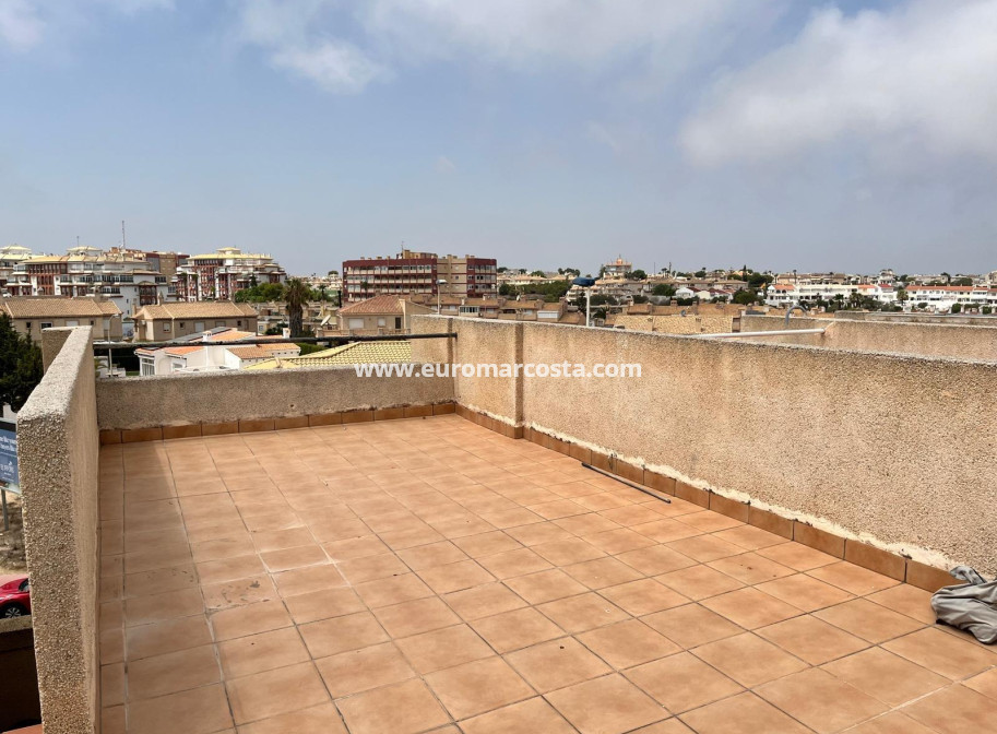 Objekte zum Wiederverkauf - Penthouse - Torrevieja - TORREVIEJA