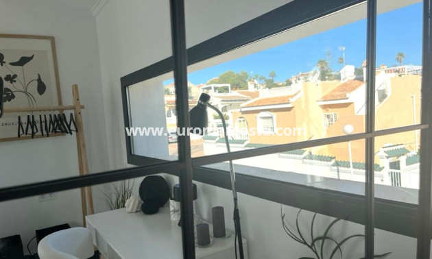 Sale - Detached House / Villa - Ciudad Quesada