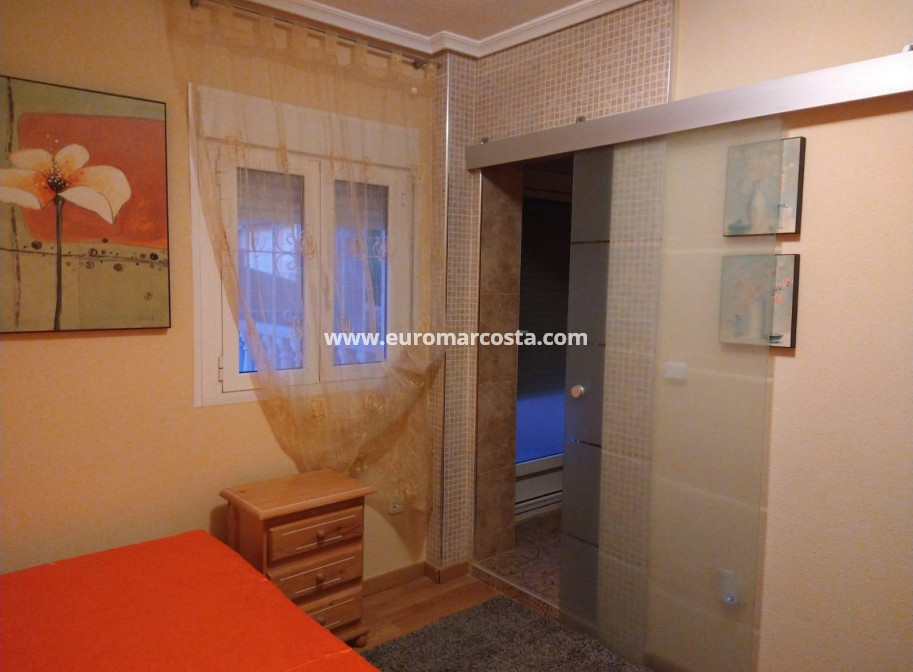 Sale - Villa - Orihuela Costa - TORREVIEJA