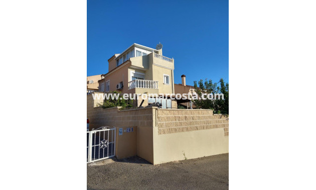 Sale - Villa - Orihuela Costa - TORREVIEJA