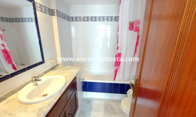 Venta - Apartamento / piso - Torrevieja - TORREVIEJA