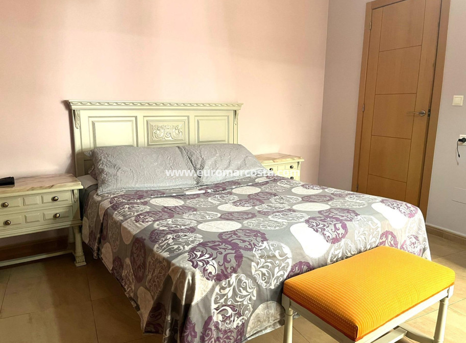 Venta - Apartamento / piso - Catral