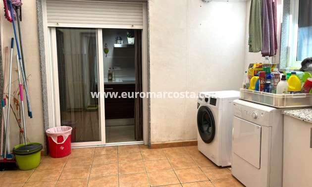 Venta - Apartamento / piso - Catral