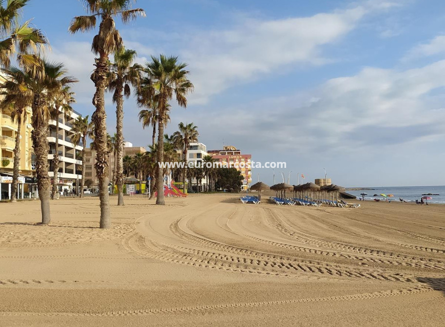 Objekte zum Wiederverkauf - Wohnung - Torrevieja - La Mata