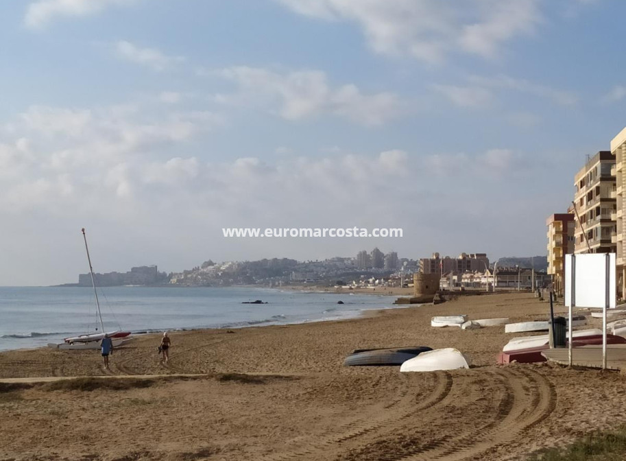 Objekte zum Wiederverkauf - Wohnung - Torrevieja - La Mata