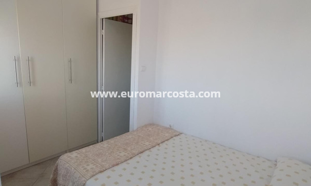 Objekte zum Wiederverkauf - Wohnung - Torrevieja - La Mata