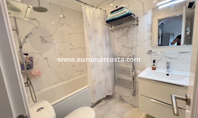 Venta - Bungalow Planta Alta - Los Montesinos