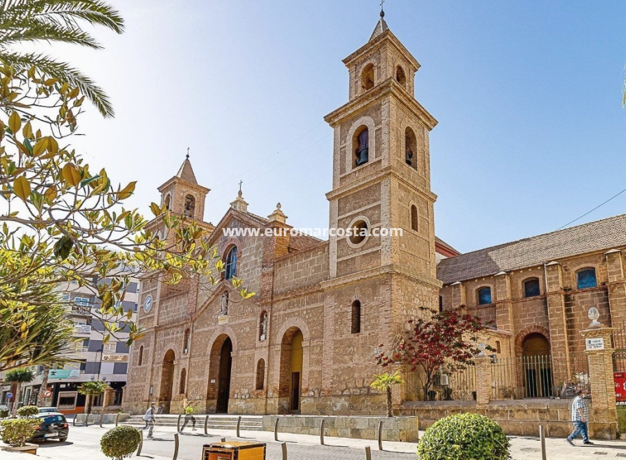 Venta - Bungalow Planta Alta - Los Montesinos