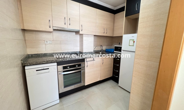 Sale - Apartment / flat - Guardamar del Segura