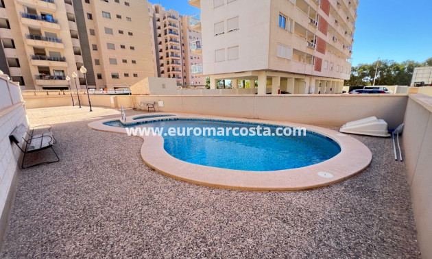 Sale - Apartment / flat - Guardamar del Segura