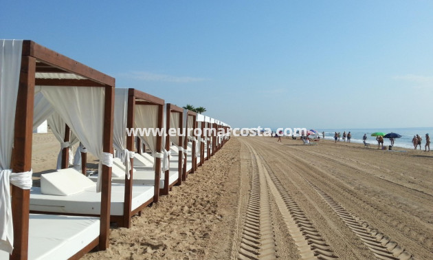 Sale - Apartment / flat - Guardamar del Segura