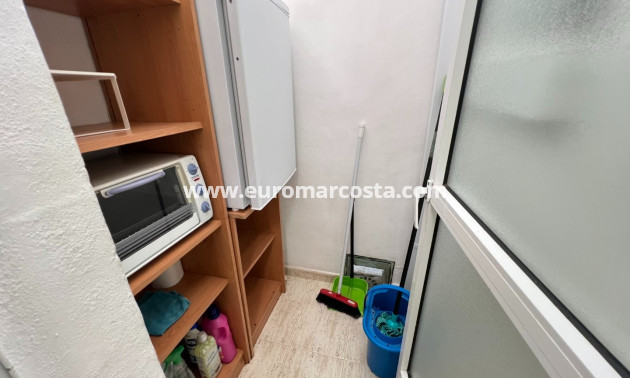 Sale - Bungalow Planta Baja - Torrevieja - TORREVIEJA