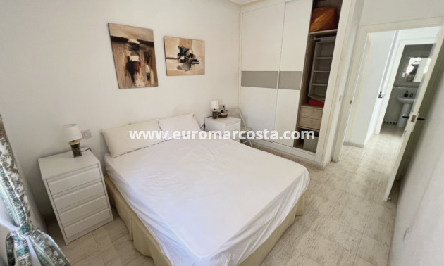 Sale - Bungalow Planta Baja - Torrevieja - TORREVIEJA