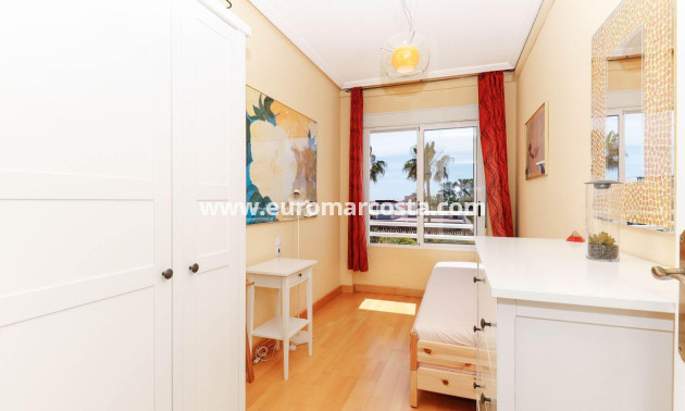 Venta - Apartamento / piso - Torrevieja - TORREVIEJA