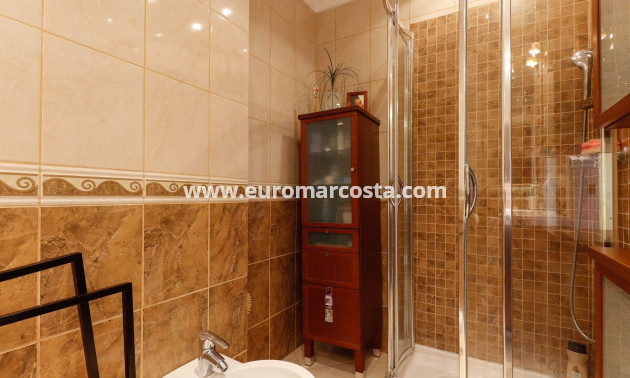 Venta - Apartamento / piso - Torrevieja - TORREVIEJA