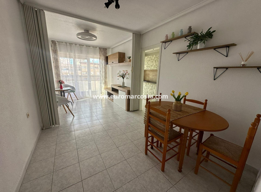 Sale - Apartment / flat - Torrevieja - TORREVIEJA