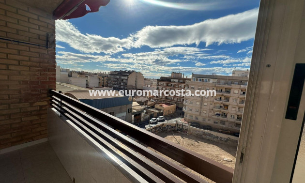 Sale - Apartment / flat - Torrevieja - TORREVIEJA