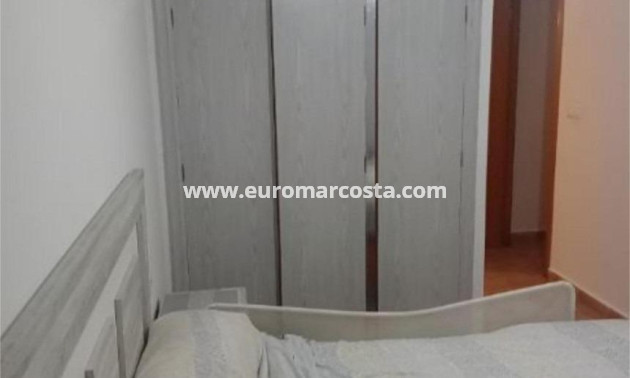 Sale - Apartment / flat - Almoradi - Almoradí