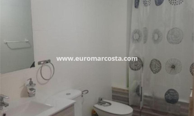 Sale - Apartment / flat - Almoradi - Almoradí