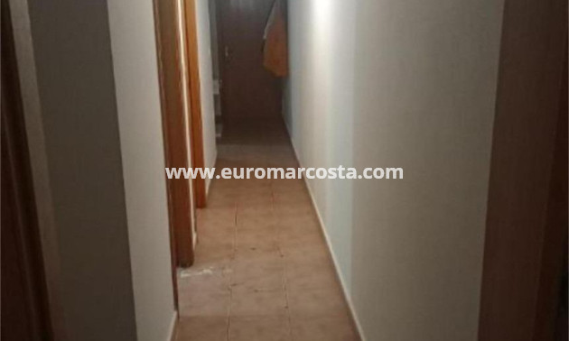 Sale - Apartment / flat - Almoradi - Almoradí