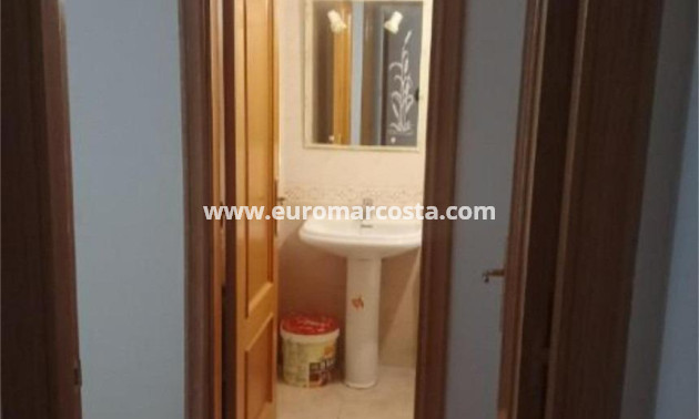 Sale - Apartment / flat - Almoradi - Almoradí