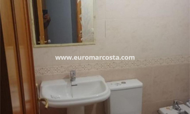 Sale - Apartment / flat - Almoradi - Almoradí