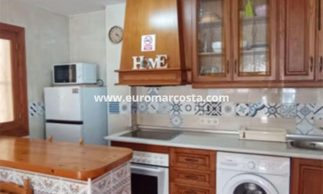 Sale - Apartment / flat - Torrevieja - La Mata