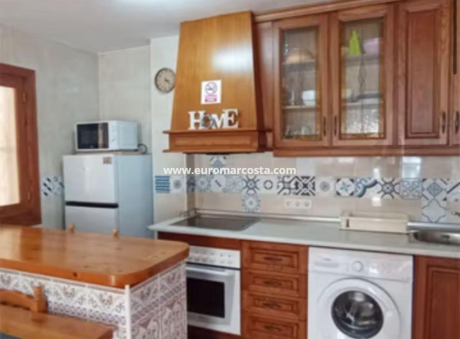 Sale - Apartment / flat - Torrevieja - La Mata