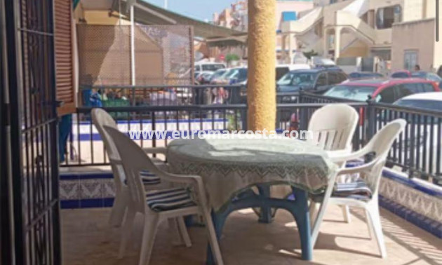 Objekte zum Wiederverkauf - Wohnung - Torrevieja - La Mata