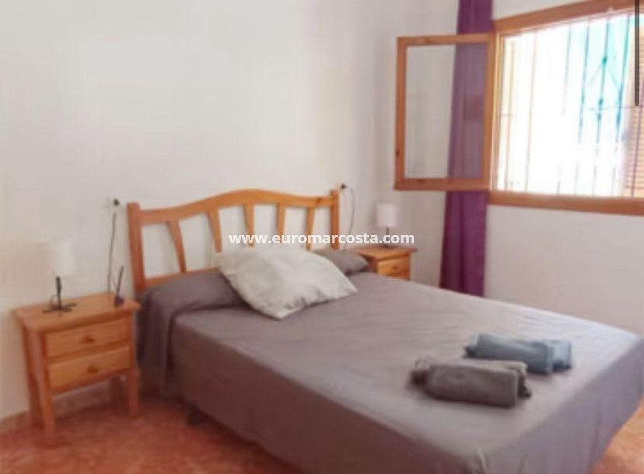 Objekte zum Wiederverkauf - Wohnung - Torrevieja - La Mata