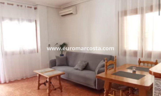 Sale - Apartment / flat - Torrevieja - La Mata