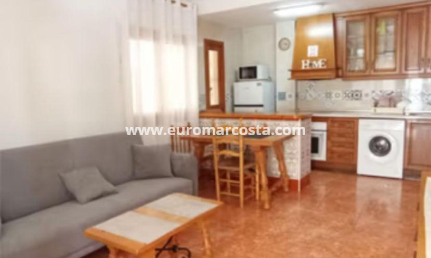 Objekte zum Wiederverkauf - Wohnung - Torrevieja - La Mata