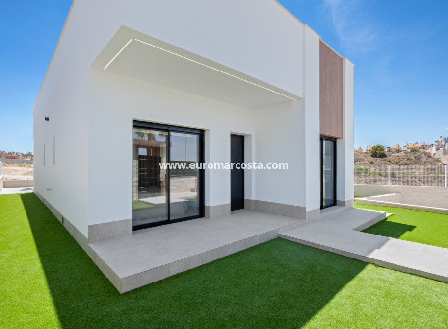 Nueva construcción  - Villa - Algorfa