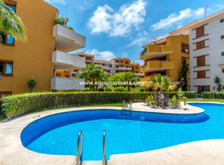 Sale - Apartment / flat - Orihuela Costa - Costa blanca