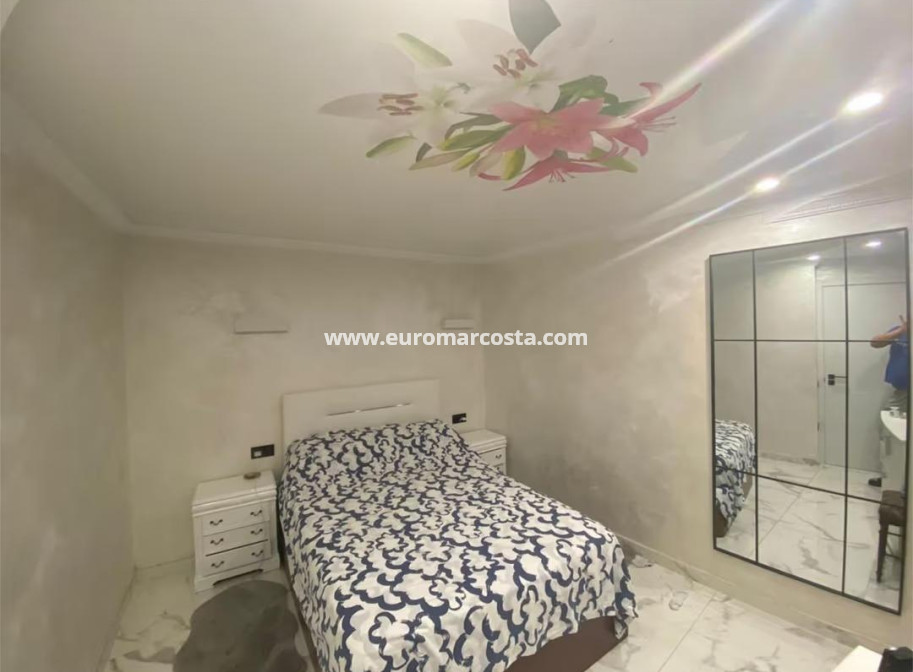 Venta - Apartamento / piso - Torrevieja - TORREVIEJA