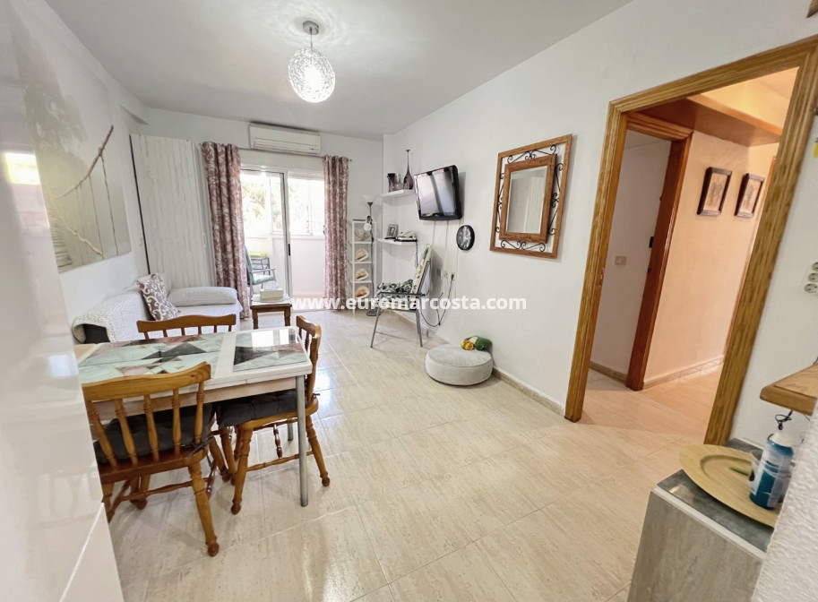 Sale - Apartment / flat - Guardamar del Segura