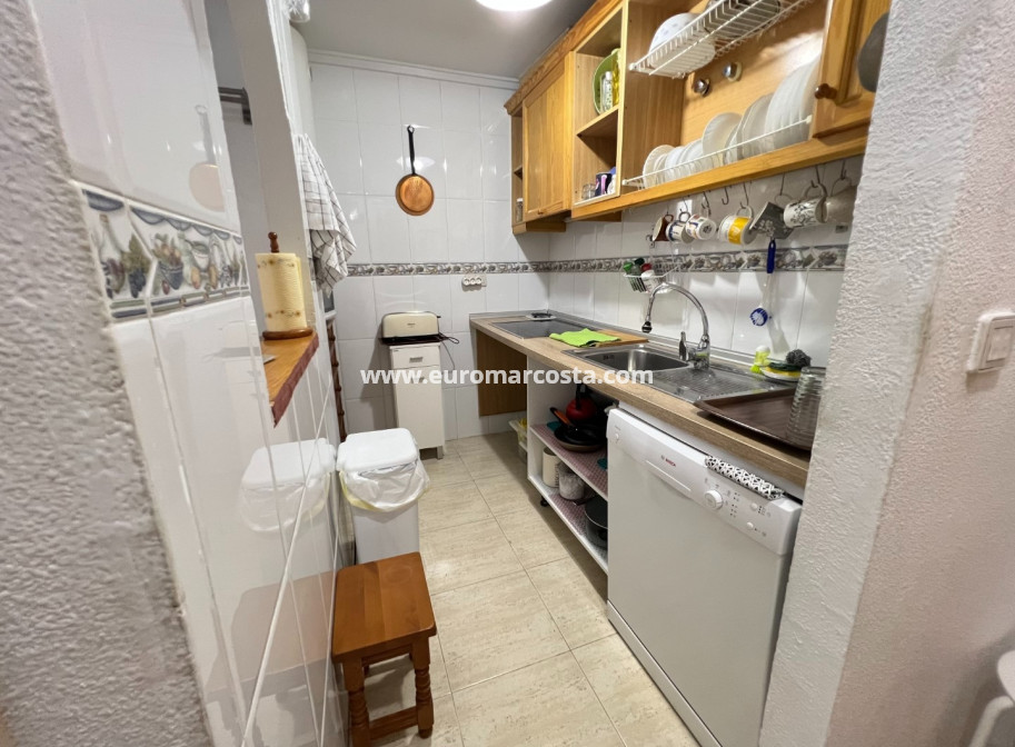 Sale - Apartment / flat - Guardamar del Segura