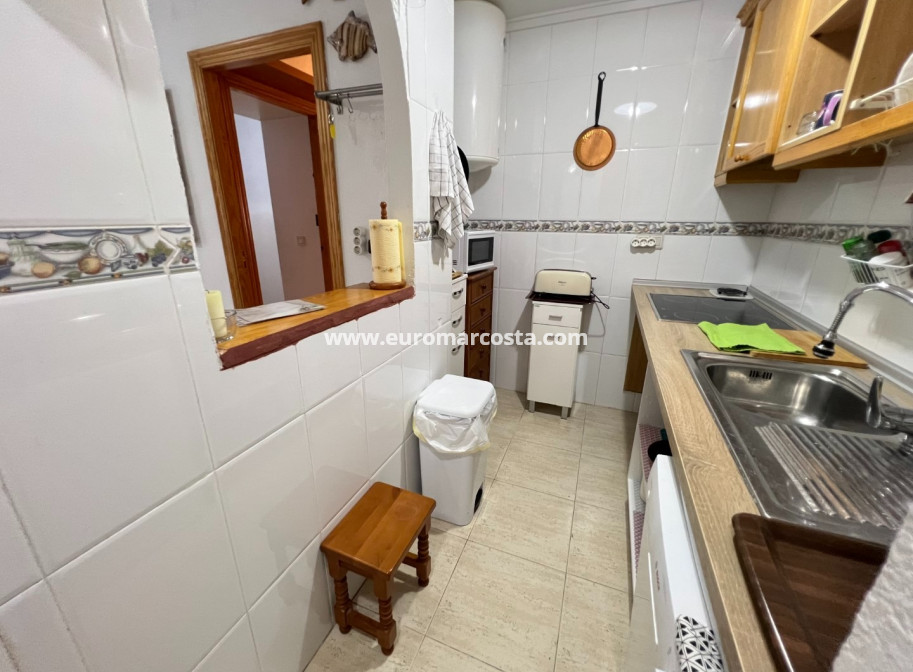 Sale - Apartment / flat - Guardamar del Segura