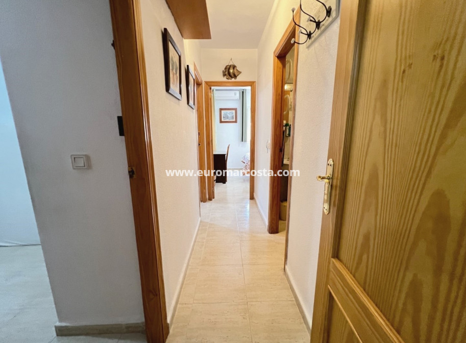 Sale - Apartment / flat - Guardamar del Segura