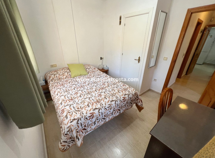 Sale - Apartment / flat - Guardamar del Segura