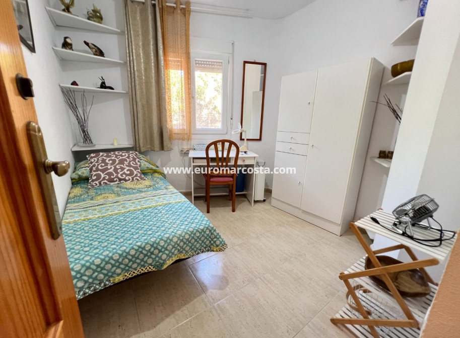 Sale - Apartment / flat - Guardamar del Segura