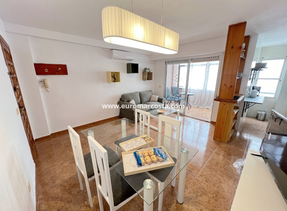 Objekte zum Wiederverkauf - Wohnung - Torrevieja - La Mata