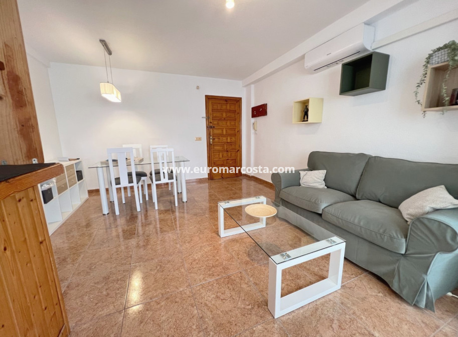 Objekte zum Wiederverkauf - Wohnung - Torrevieja - La Mata