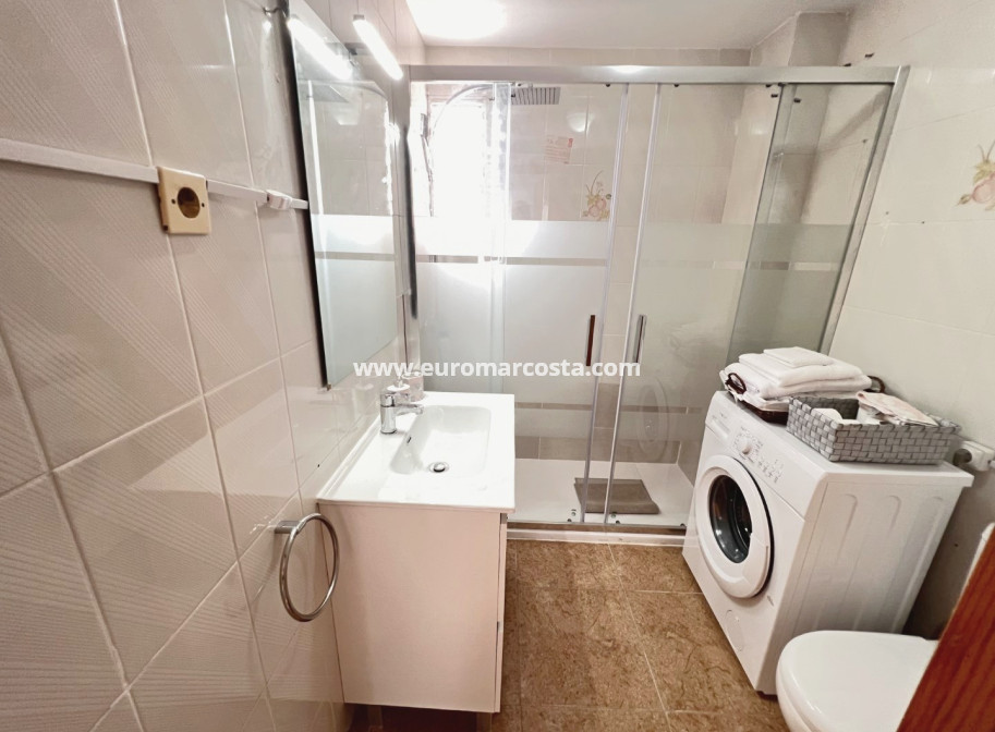 Sale - Apartment / flat - Torrevieja - La Mata