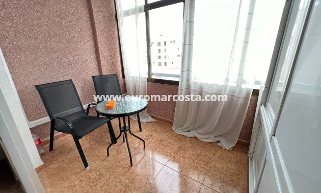 Sale - Apartment / flat - Torrevieja - La Mata